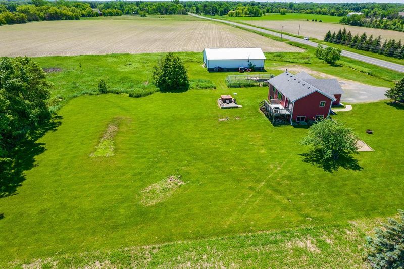 32781 Park Trl, Center City, MN 55012