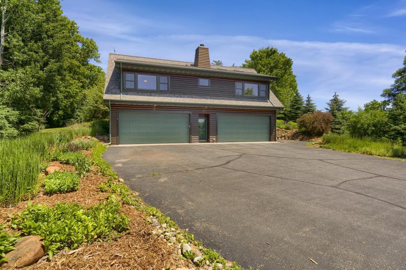6782 Aspenwood Ct, South Haven, MN 55382