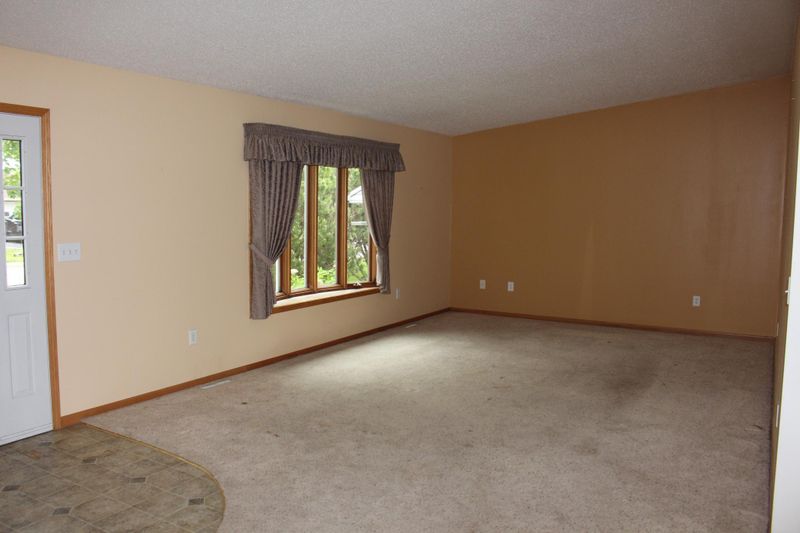 222 E Skyline Dr, Granite Falls, MN 56241