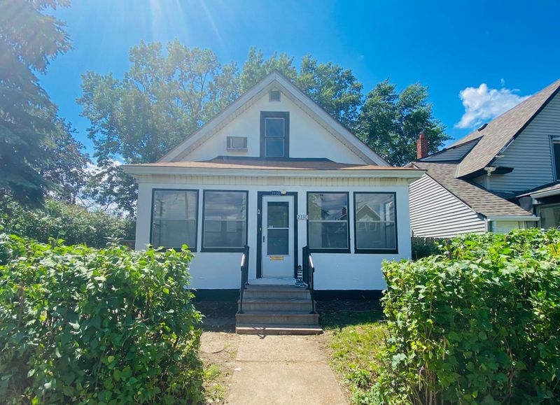 2130 California St NE, Minneapolis, MN 55418