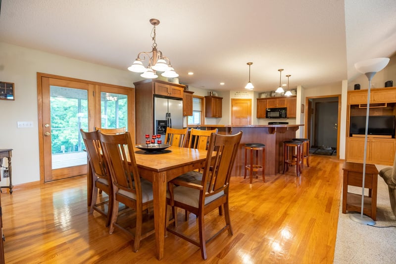 33190 285th Ave, Le Sueur, MN 56058