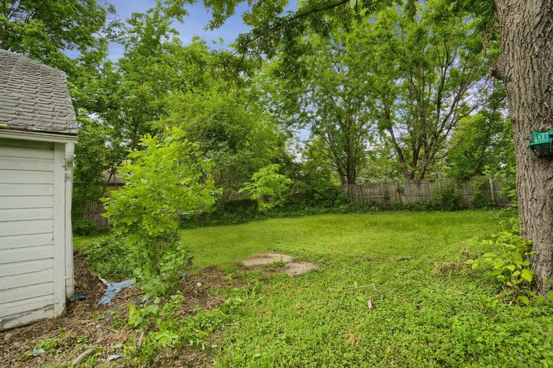 901 Stoughton Ave, Chaska, MN 55318