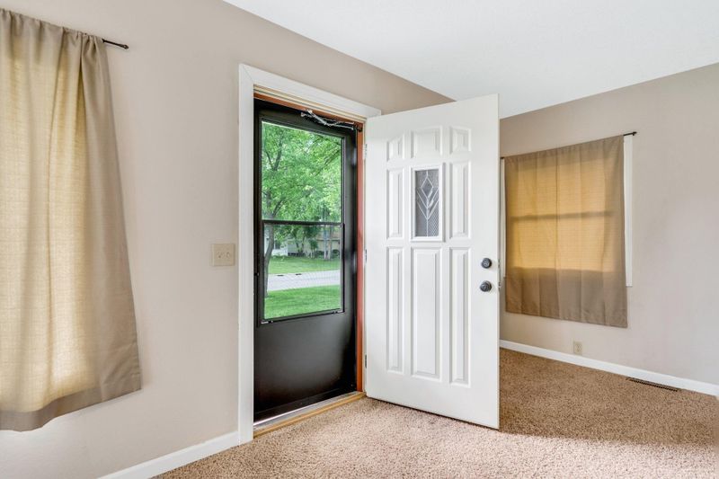 1122 4th St, Saint Paul Park, MN 55071