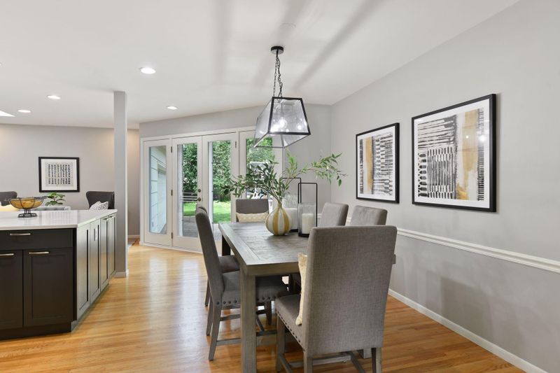 4524 Arden Ave, Edina, MN 55424