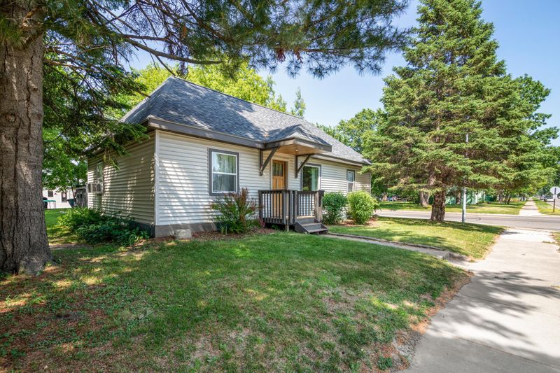 1223 Pine St, Brainerd, MN 56401