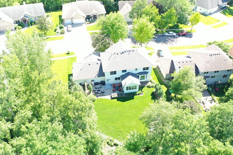 1603 Glendale Hills Dr NE, Rochester, MN 55906