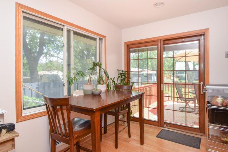 6230 Lee Ave N, Brooklyn Center, MN 55429