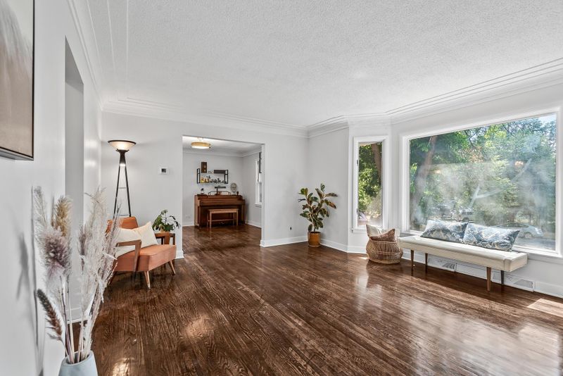 1310 Clarence St, Saint Paul, MN 55106