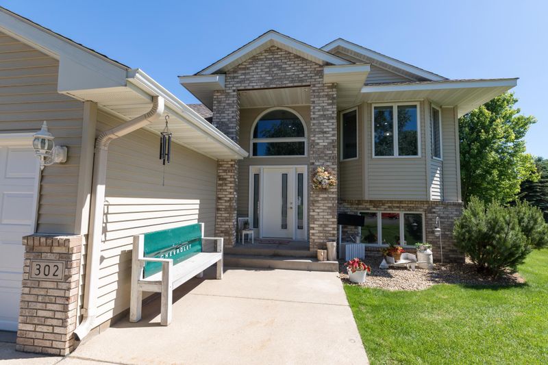 302 11th St N, Cold Spring, MN 56320