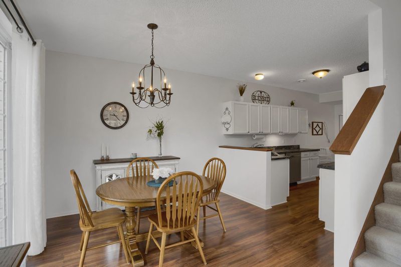 9200 Holly Ln N, Maple Grove, MN 55311