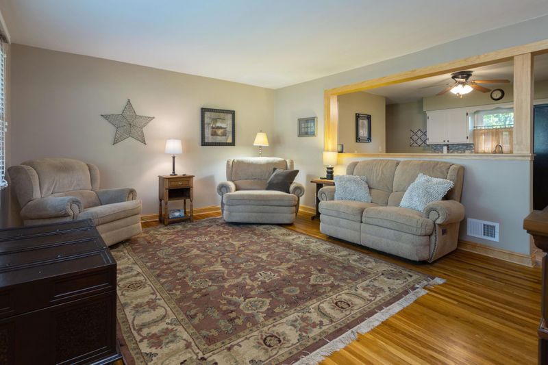 106 Sunrise Ave N, New Prague, MN 56071
