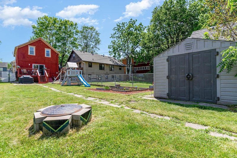 311 4th St E, Hastings, MN 55033