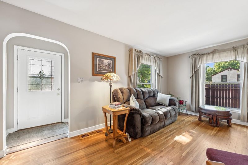 3601 Major Ave N, Robbinsdale, MN 55422