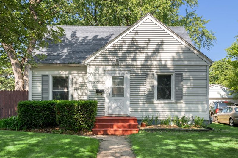 3601 Major Ave N, Robbinsdale, MN 55422