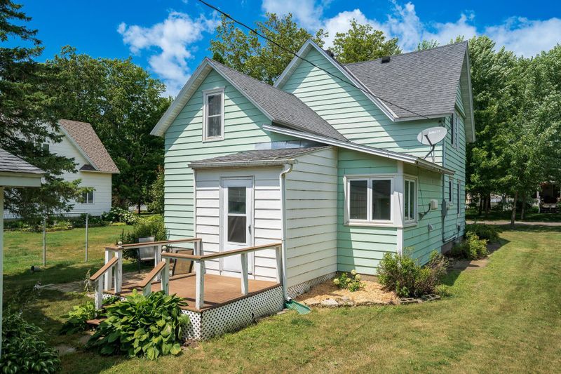 205 1st St S, Nerstrand, MN 55053