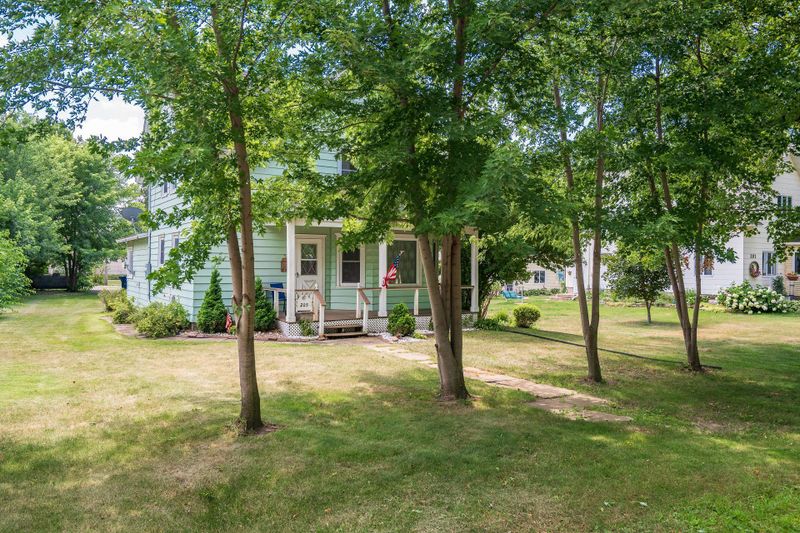 205 1st St S, Nerstrand, MN 55053