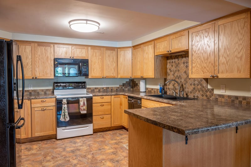 2086 Poplar Ln, Osceola, WI 54009
