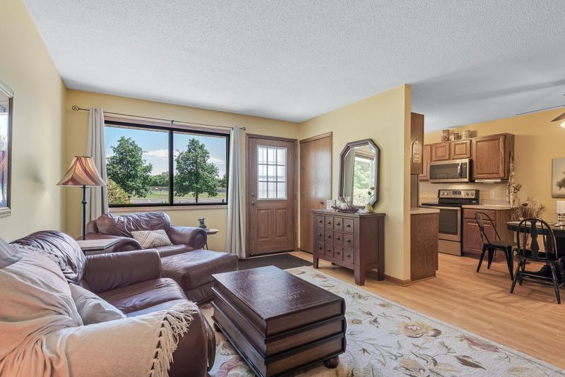 8427 S Pond Trl, Champlin, MN 55316