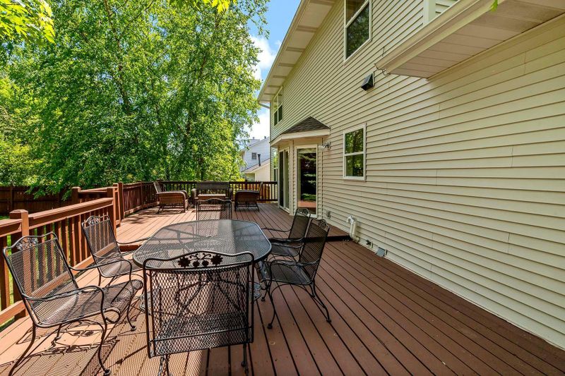 4088 Cashell Glen, Eagan, MN 55122