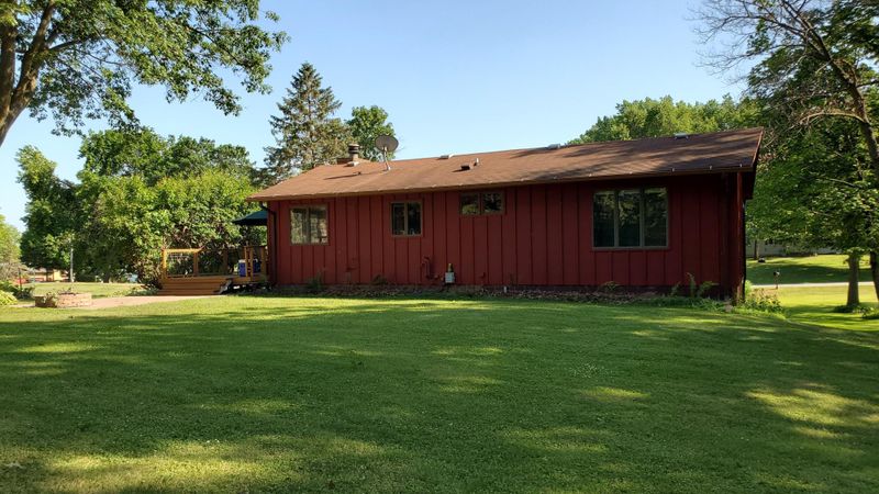 24522 Hardeggers Dr, Cleveland, MN 56017