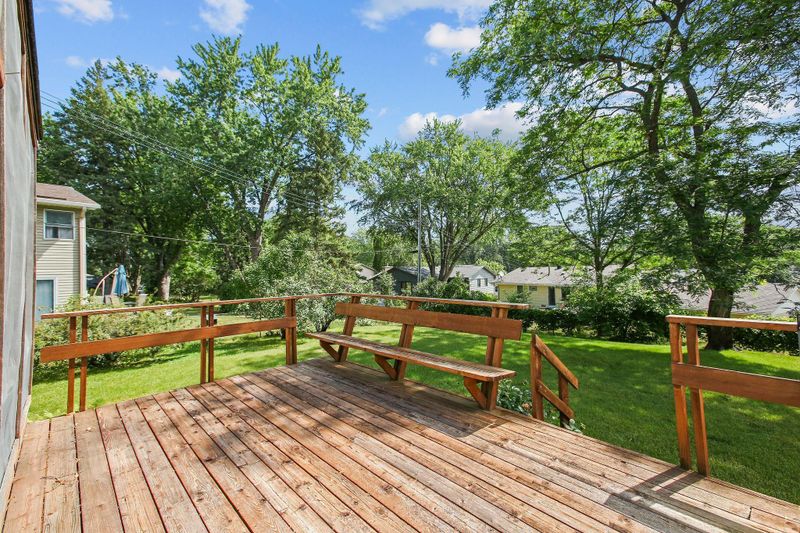 3431 Shepherd Hills Dr, Bloomington, MN 55431