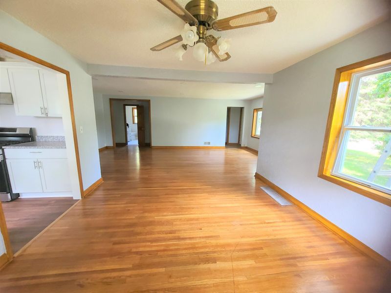 7444 Silver Lake Rd, New Brighton, MN 55112