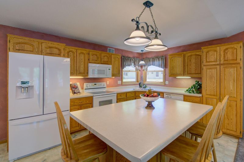 W11932 560th Ave, Prescott, WI 54021