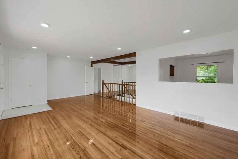 3203 75th St E, Inver Grove Heights, MN 55076
