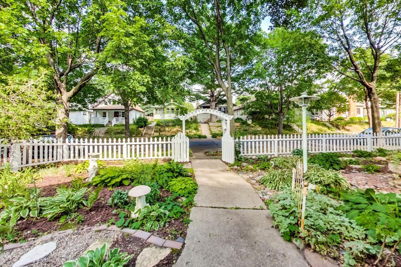 4324 13th Ave S, Minneapolis, MN 55407
