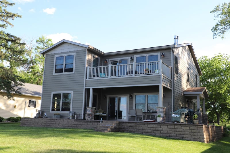 28214 S Shore Dr, Starbuck, MN 56381