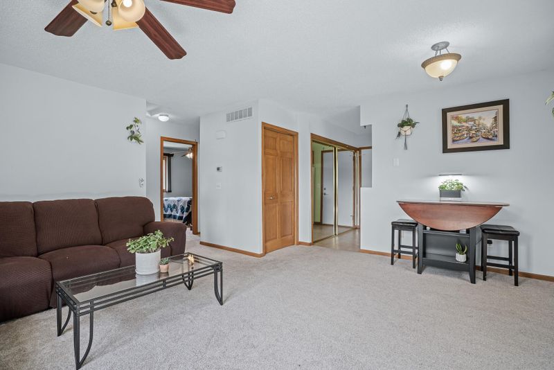 11103 Drake St NW, Coon Rapids, MN 55433