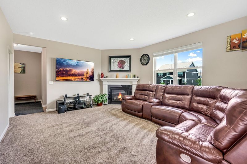 15188 Embry Pa, Apple Valley, MN 55124