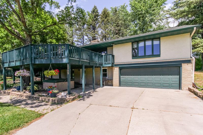 2009 64th St W, Lino Lakes, MN 55038