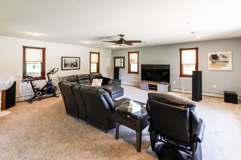 2009 64th St W, Lino Lakes, MN 55038