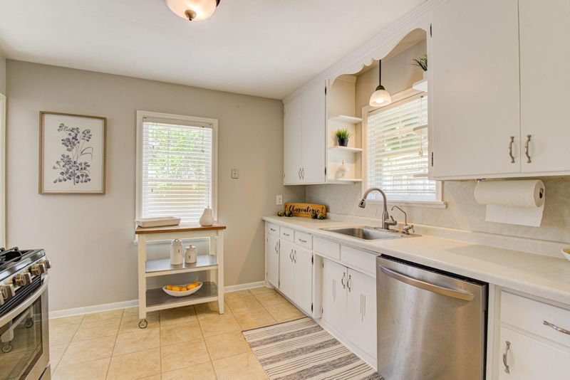 3312 Idaho Ave S, Saint Louis Park, MN 55426