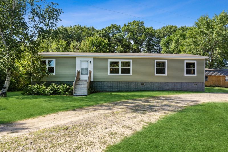 27486 Youngston Dr NE, Isanti, MN 55040