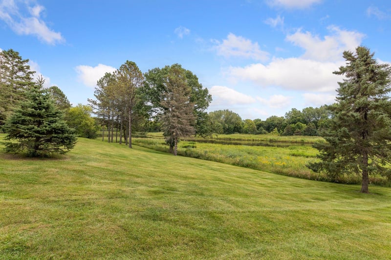 18116 Ridgewood Rd, Minnetonka, MN 55391
