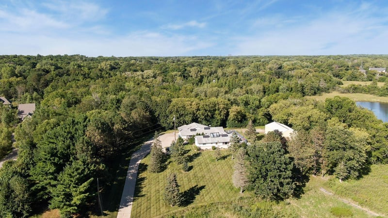 18116 Ridgewood Rd, Minnetonka, MN 55391