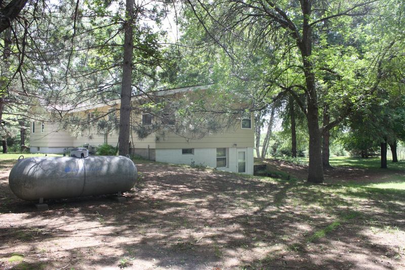 25929 Partridge St NW, Isanti, MN 55040