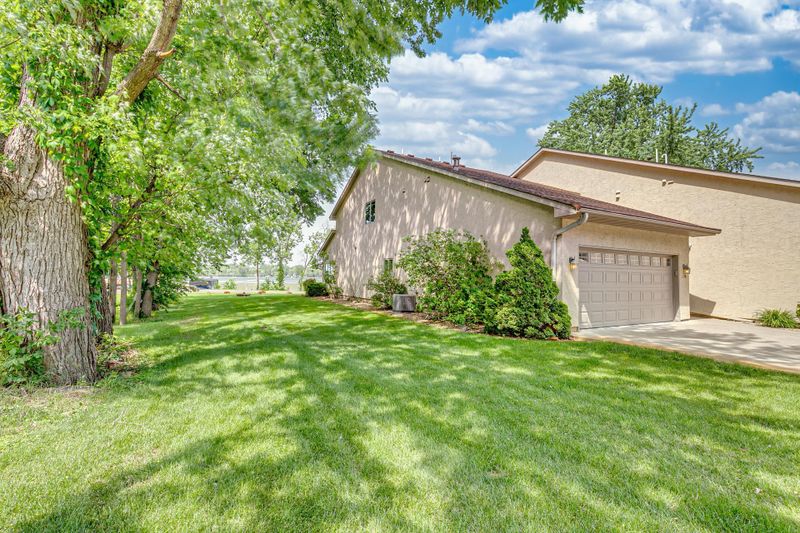 419 Lind St W, Waterville, MN 56096
