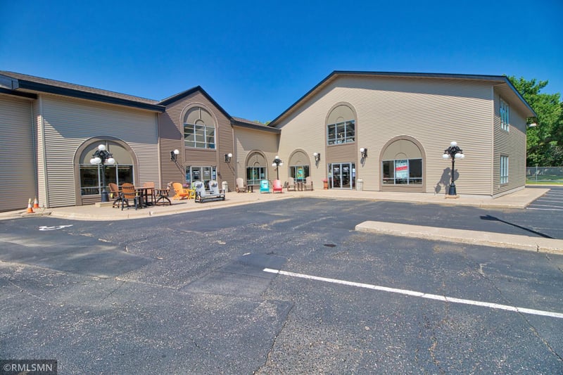 2163 Coon Rapids Blvd NW, Coon Rapids, MN 55433