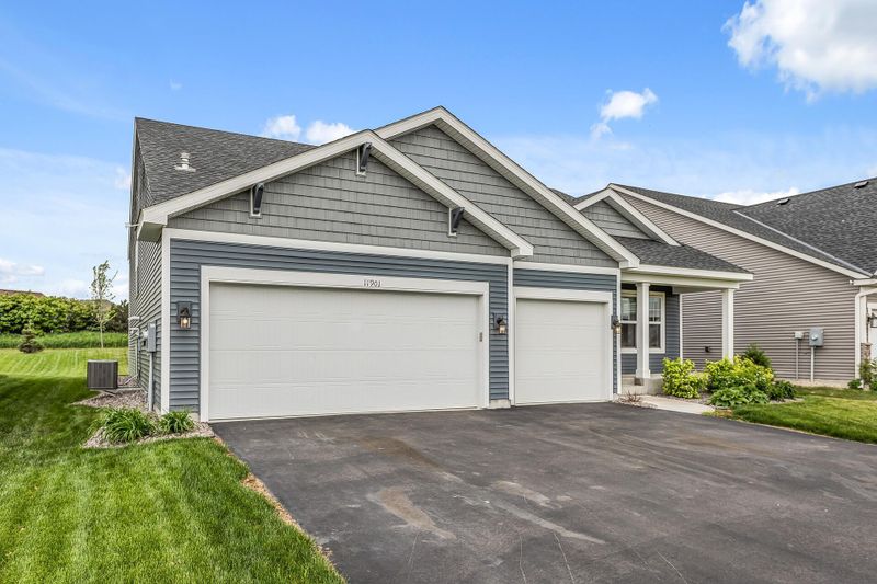 11901 71st St NE, Otsego, MN 55301