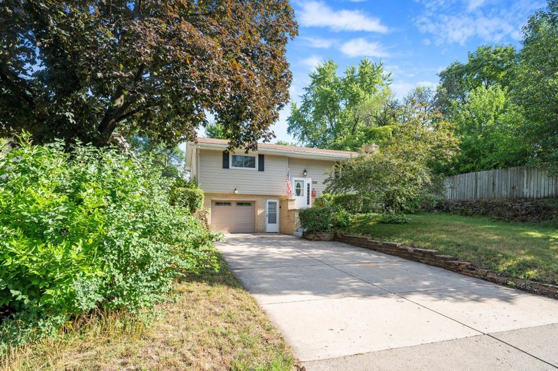 1810 2nd St N, South Saint Paul, MN 55075