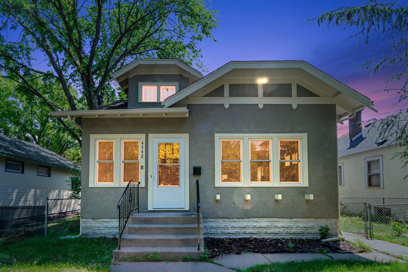 4742 Aldrich Ave N, Minneapolis, MN 55430