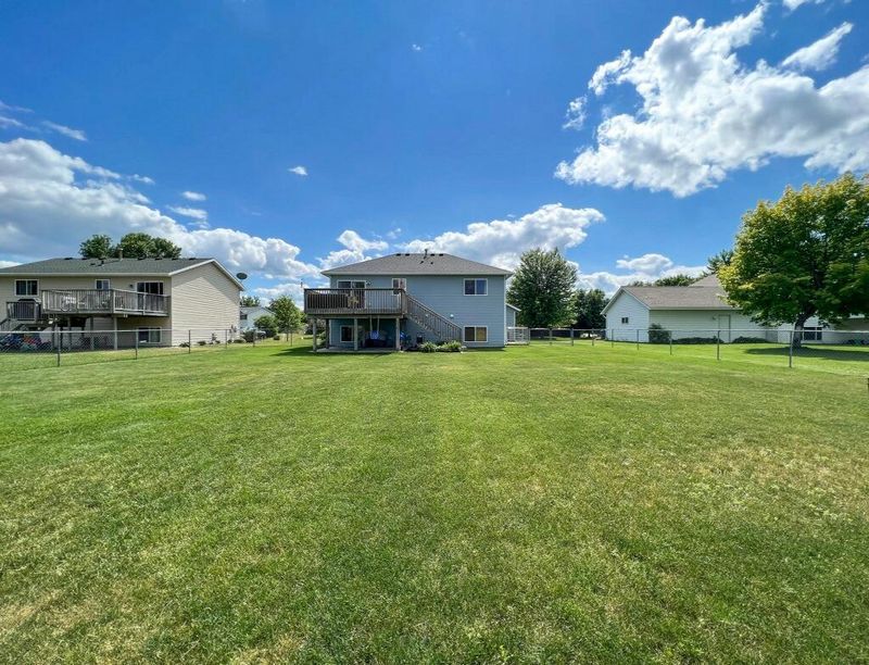 106 13th Ave SE, Saint Joseph, MN 56374