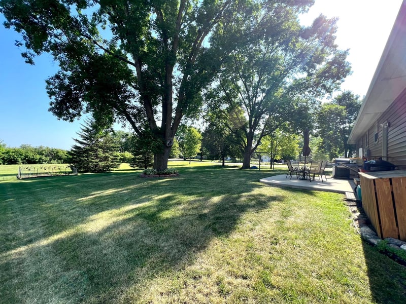 75 3rd Ave W, Echo, MN 56237