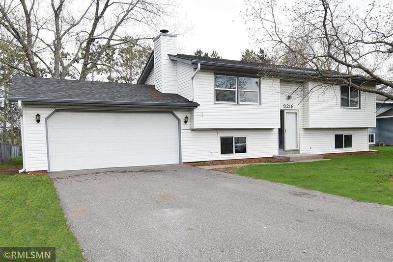 8216 Brunswick Ave N, Brooklyn Park, MN 55443