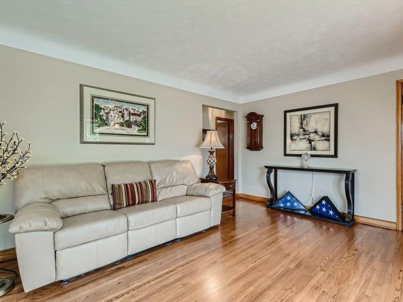 2188 3rd St E, Saint Paul, MN 55119
