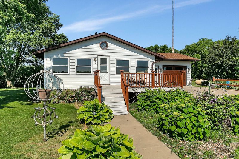 3492 4th Ave W, Burtrum, MN 56318