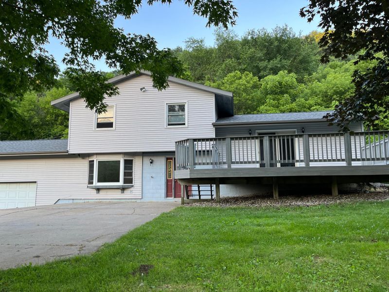 26498 Miner Valley Rd, Winona, MN 55987